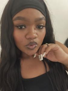 623379936: Chica busca chico en Valencia