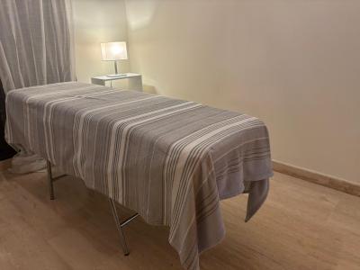 640915304: Chica busca chico en Málaga