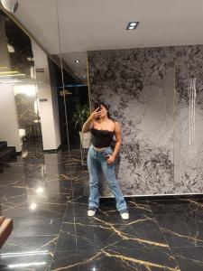 613900849: Chica busca chico en León