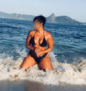 641457477: Chica busca chico en Murcia