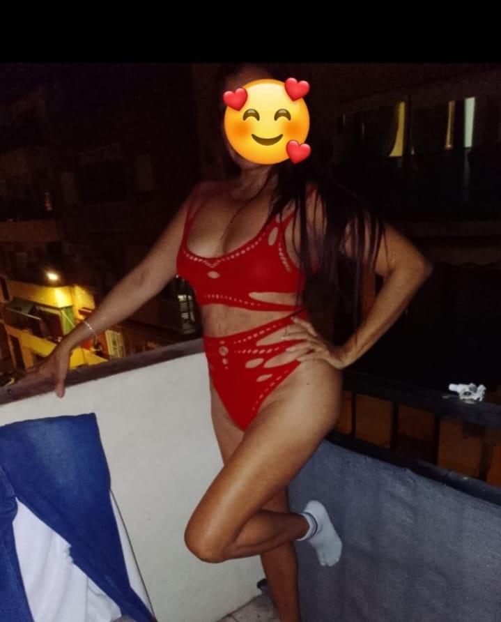 Chica busca chico en Huelva: 