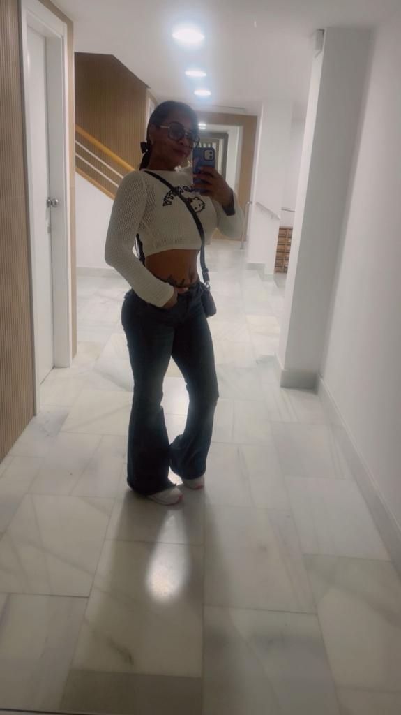 Chica busca chico en Ibiza: 