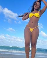 664085854: Chica busca chico en Granada