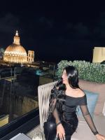 666314324: Chica busca chico en Ibiza