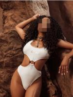 638953569: Chica busca chico en Barcelona