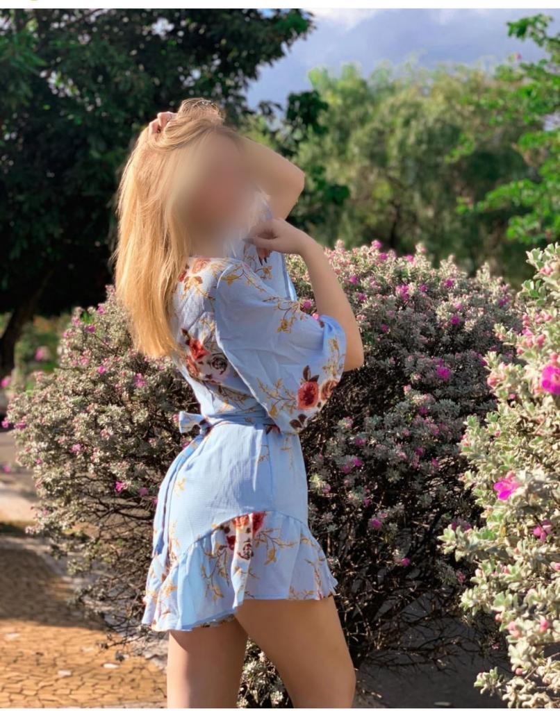 641019294: Chica busca chico en La Coruña