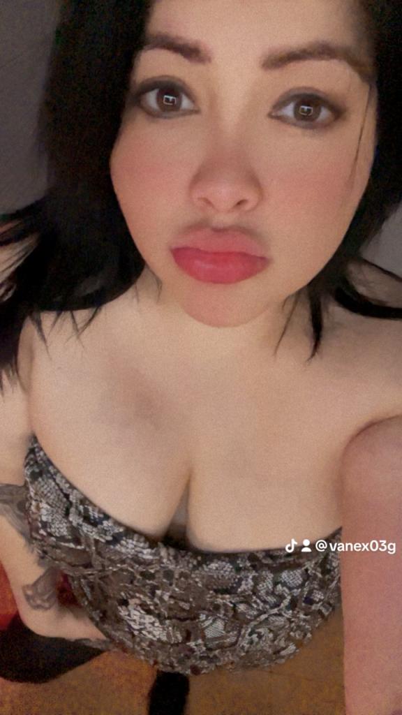 Chica busca chico en Ibiza: 