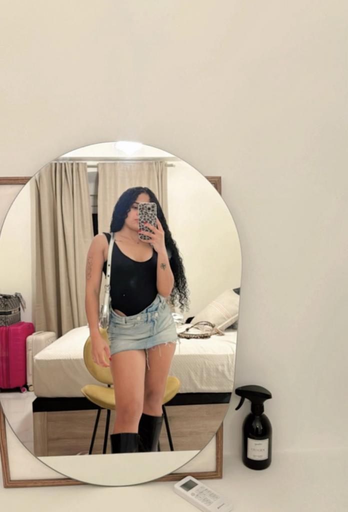 Chica busca chico en Sevilla: 