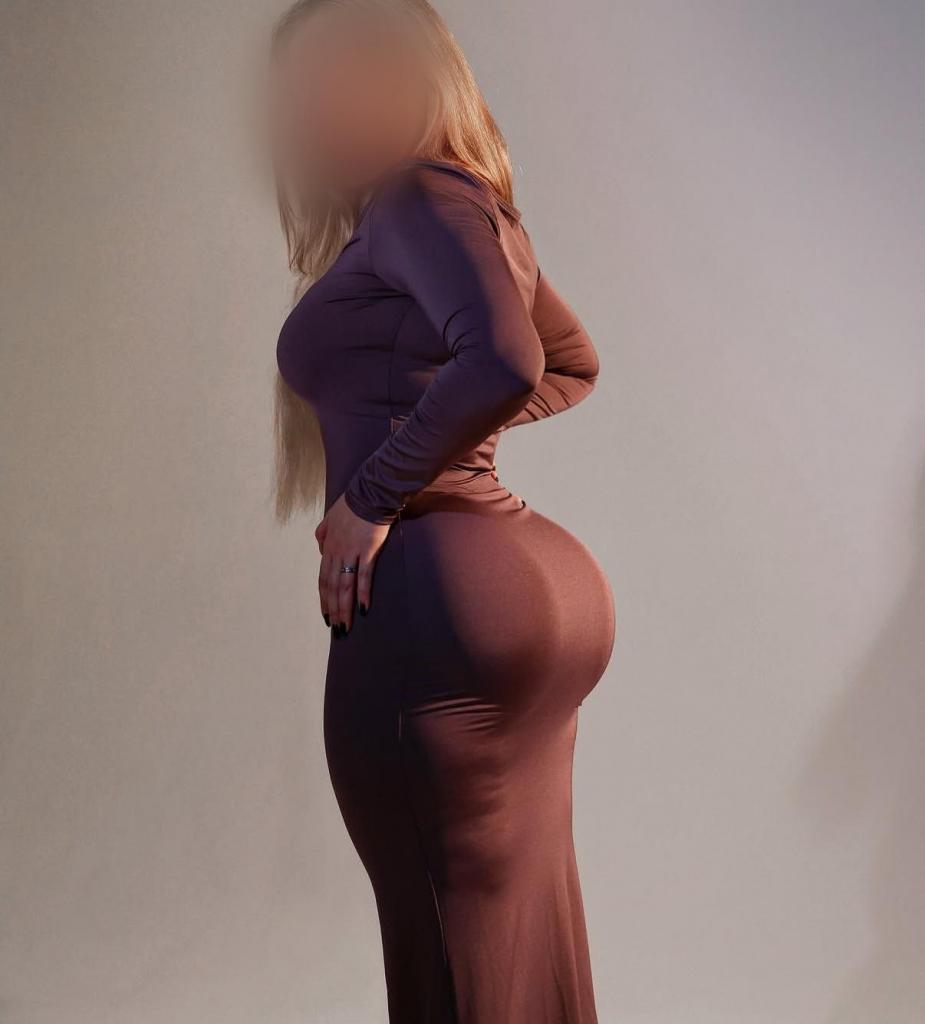 Chica busca chico en Lugo: 