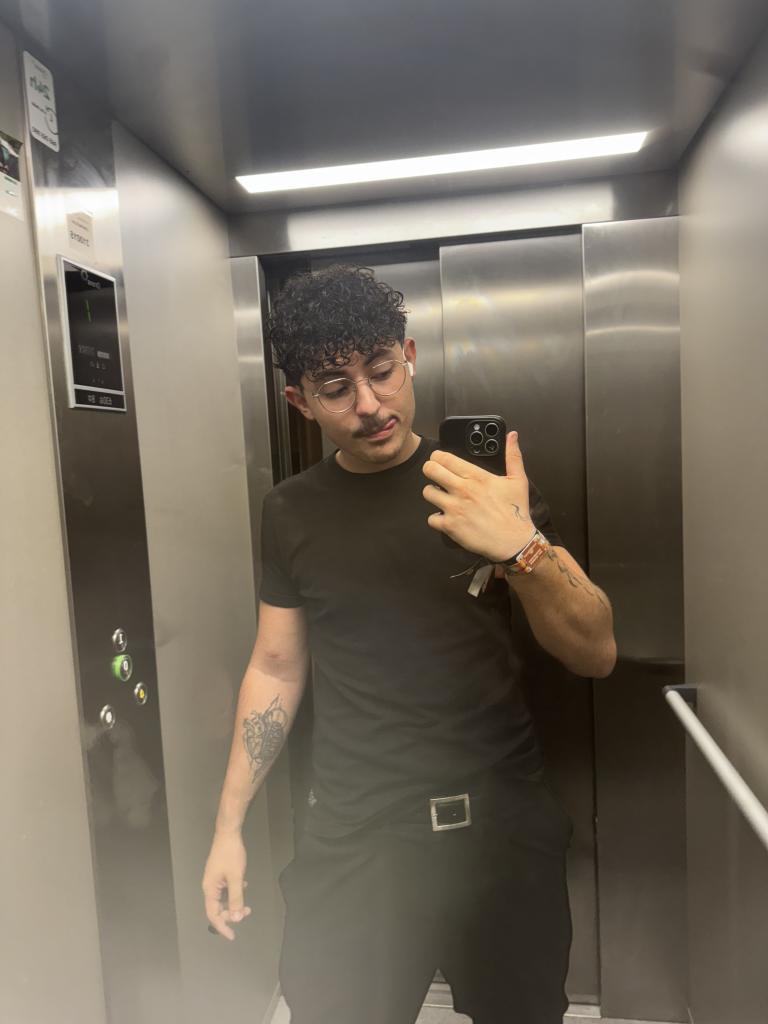 692924293: Chico busca chica en Murcia