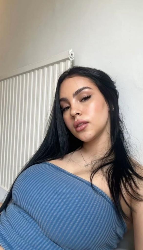 Chica busca chico en Tenerife: 