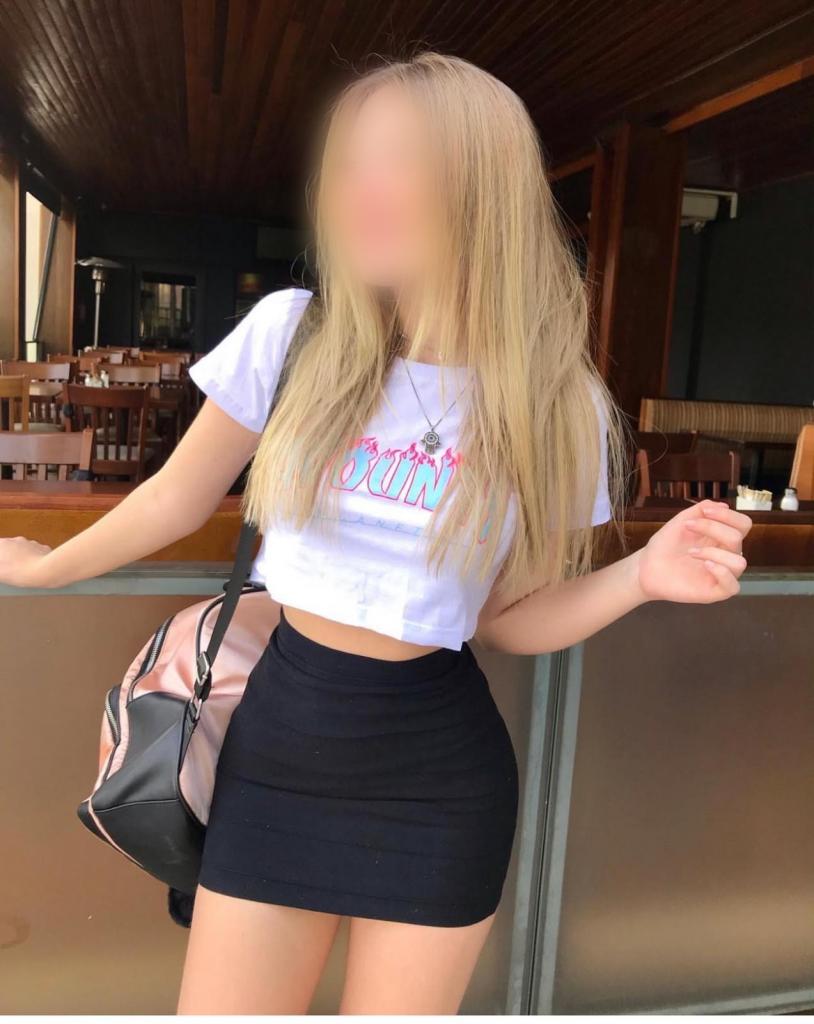 641019294: Chica busca chico en La Coruña