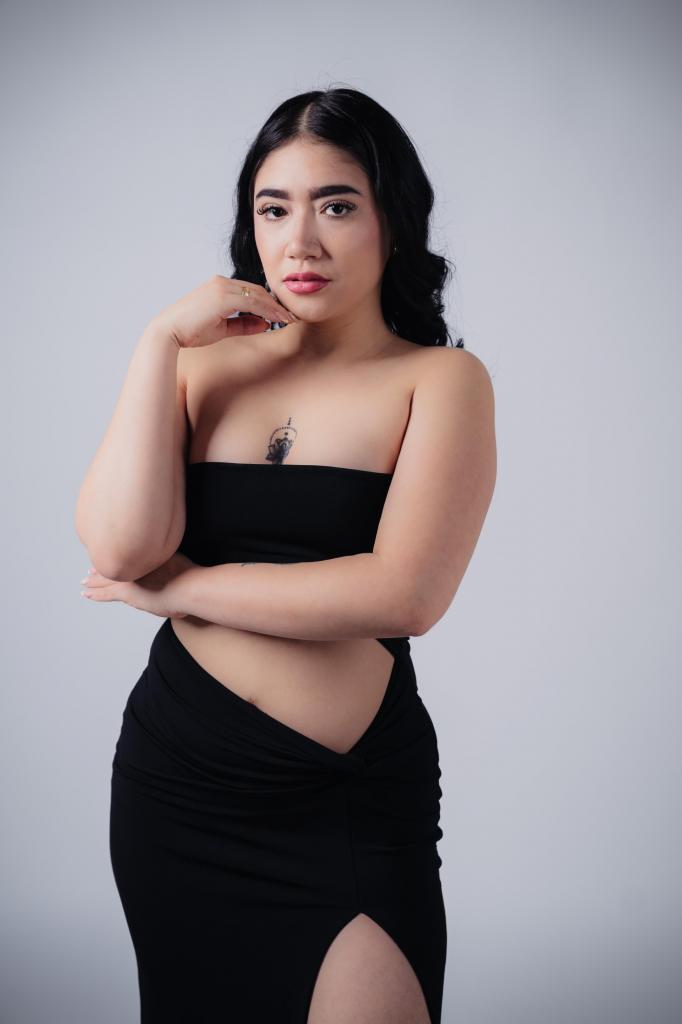 Chica busca chico en Granada: 