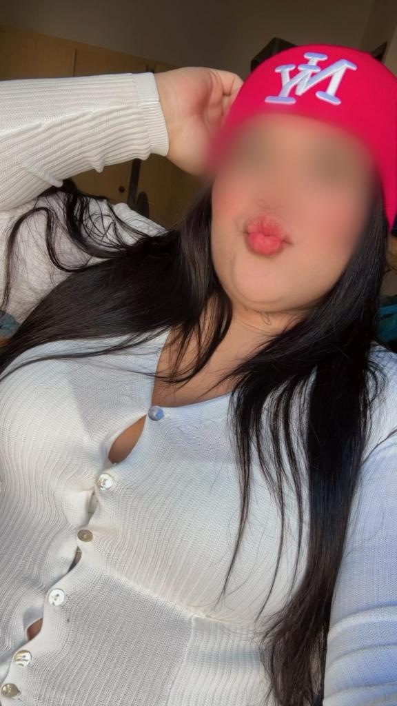 Chica busca chico en Tenerife: Chica busca chico