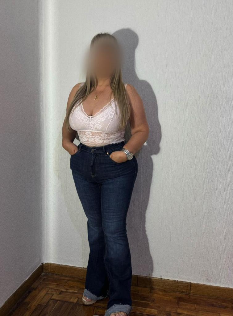 Chica busca chico en Lugo: 