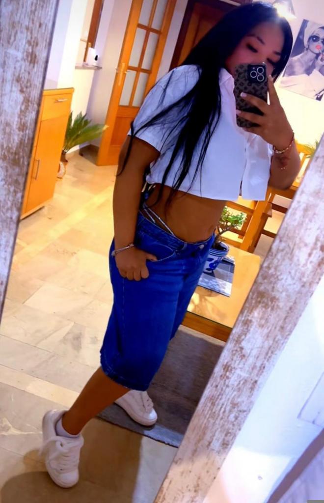 Chica busca chico en Cádiz: 