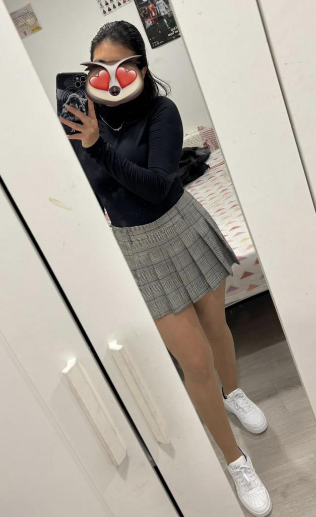 631178448: Chica busca chico en Madrid