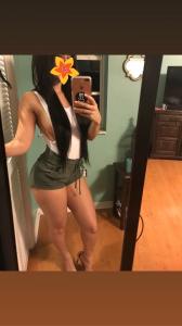 637584254: Chica busca chico en Sevilla