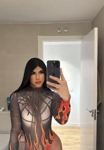 681623764: Chica busca chico en Madrid