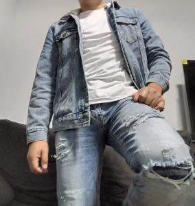 678786043: Chico busca chica en Granada