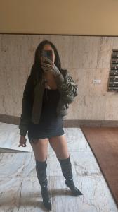 643595934: Chica busca chico en La Coruña