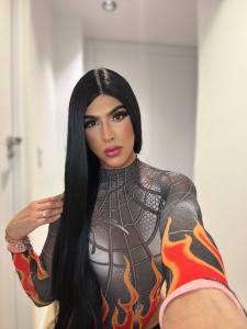 681623764: Chica busca chico en Madrid