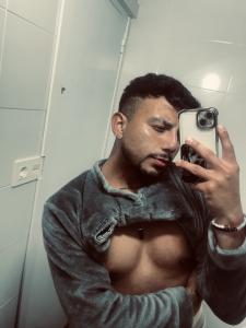 611357712: Chico busca chica en Alicante