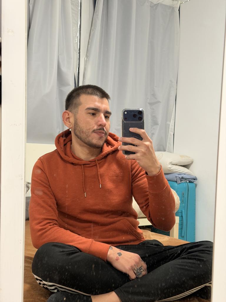 Chico busca chica en Barcelona: 