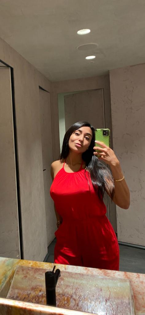 631564521: Chica busca chico en Murcia