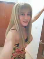 631197552: Transexual en Huelva