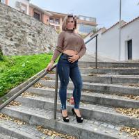 607673506: Chica busca chico en Salamanca