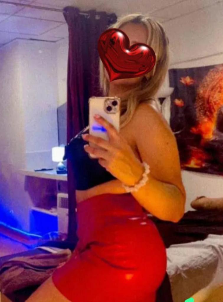 Chica busca chico en Alicante: 