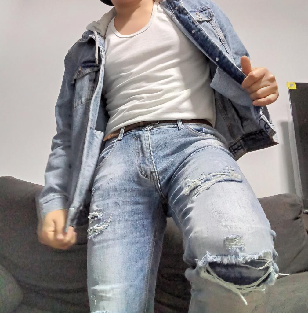 Chico busca chica en Granada: 