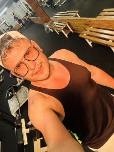 Chico busca chica en Badajoz: 