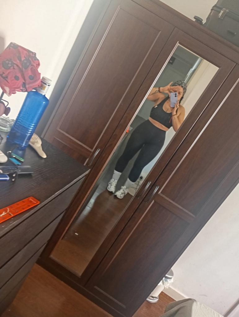 Chica busca chico en La Rioja: 