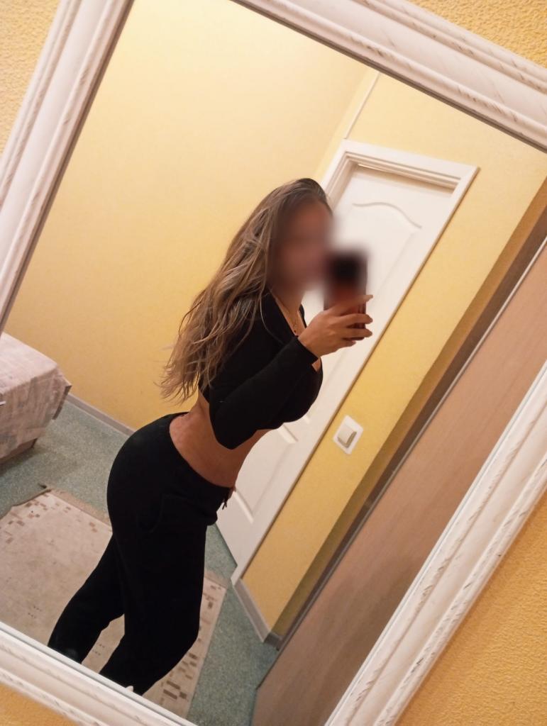 632276195: Chica busca chico en Murcia