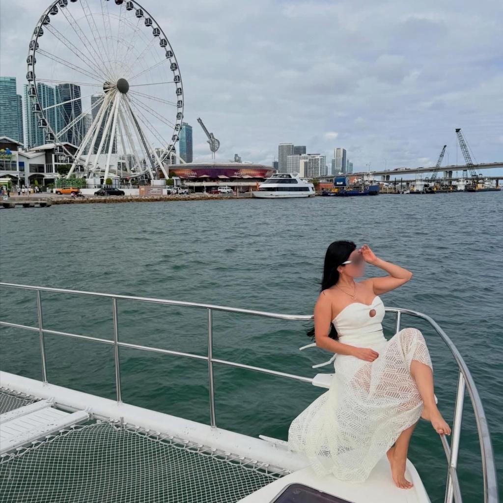 Chica busca chico en Granada: 