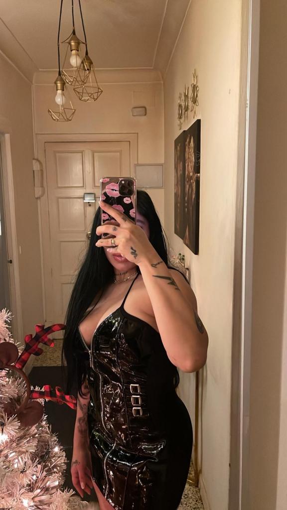 Chica busca chico en Barcelona: 