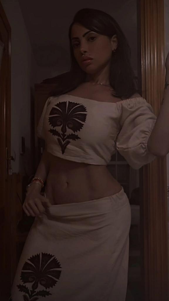 635253351: Chica busca chico en Málaga