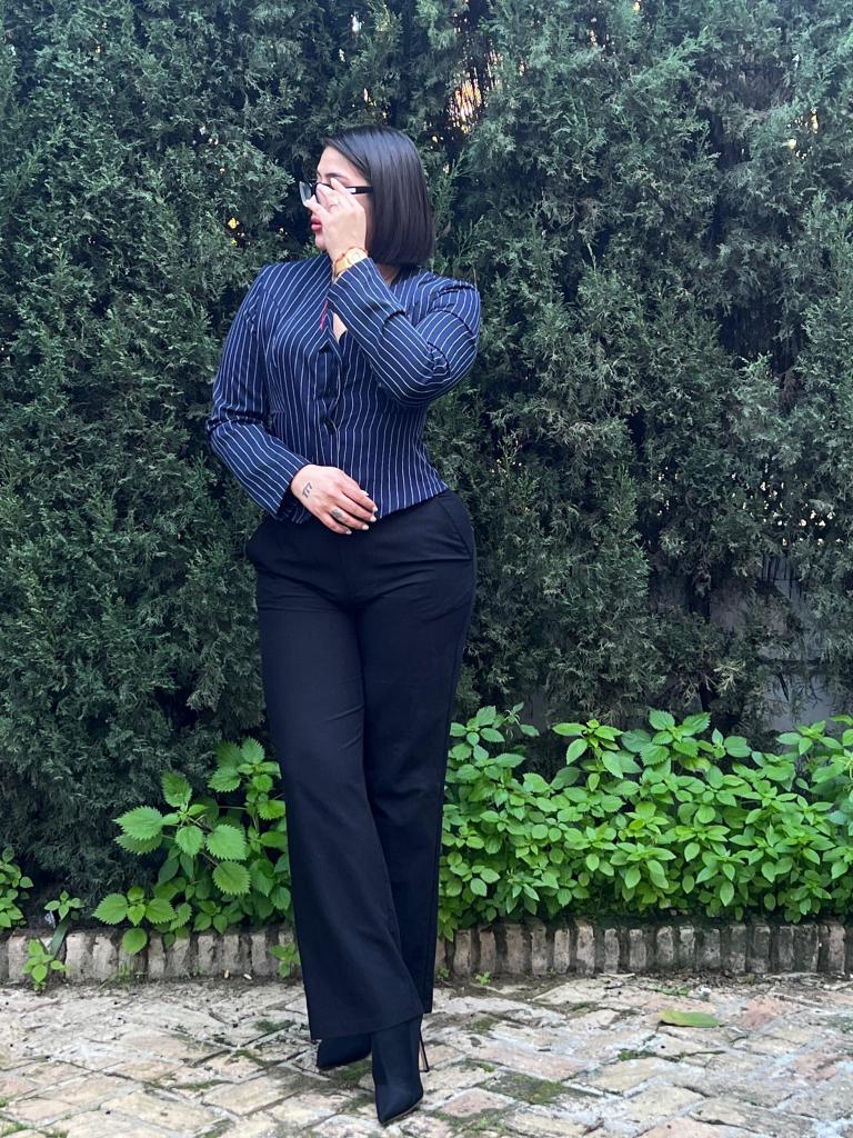 Chica busca chico en Sevilla: 