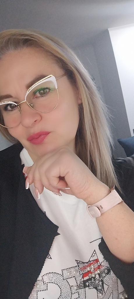 Chica busca chico en Almería: 