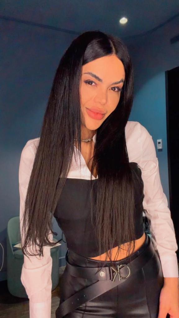 631349409: Chica busca chico en Madrid