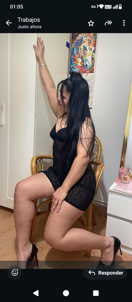 643398268: Chica busca chico en Cantabria