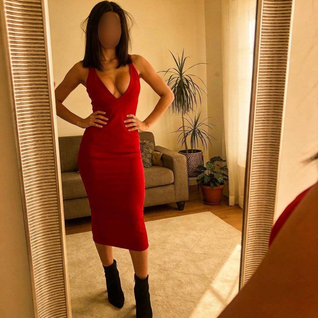 Chica busca chico en Castellón: 