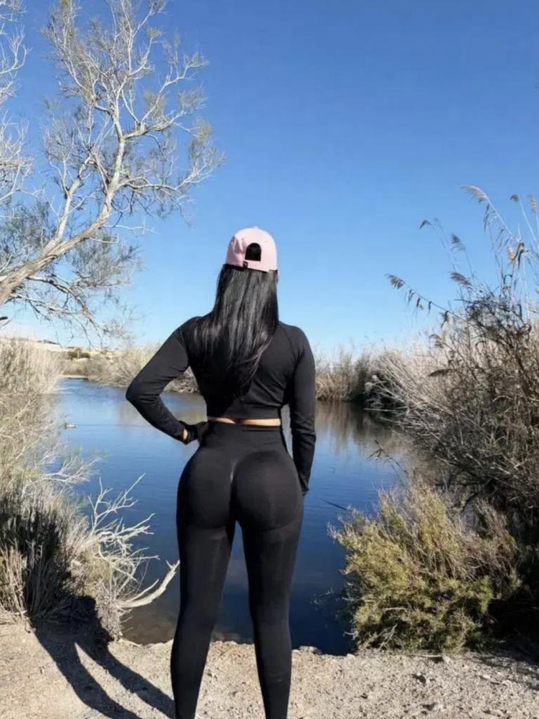 642289089: Chica busca chico en Cáceres