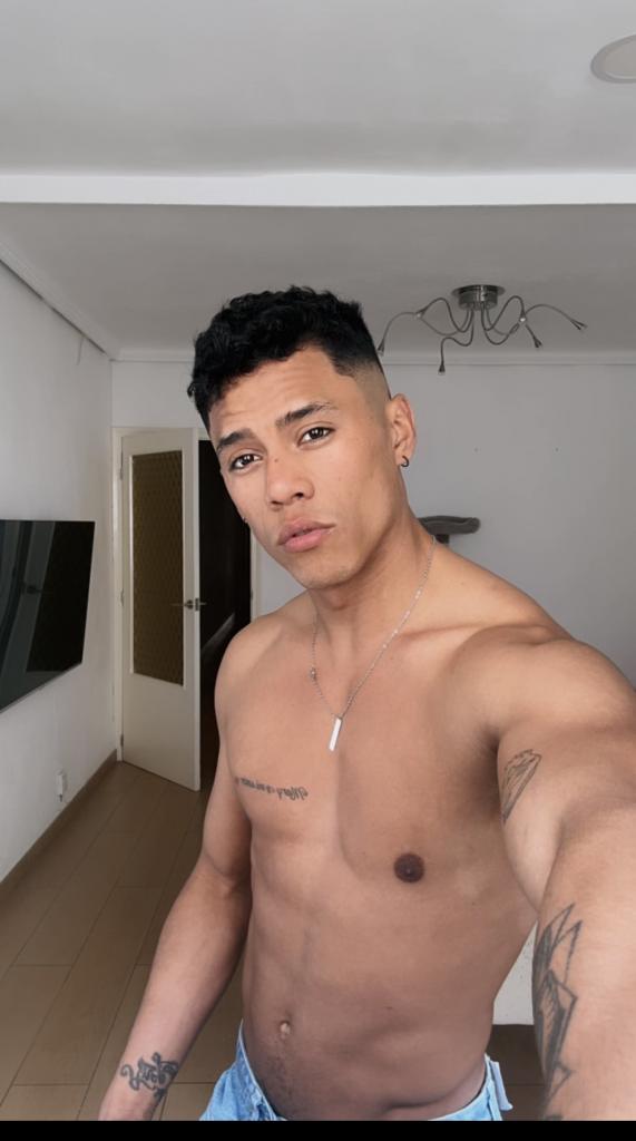 641492385: Chico busca chica en Castellón