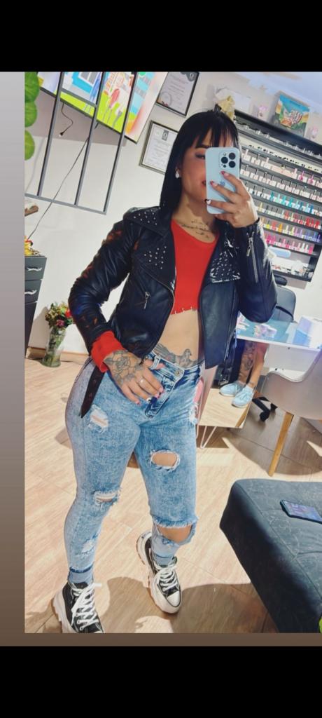 Chica busca chico en Mallorca: 