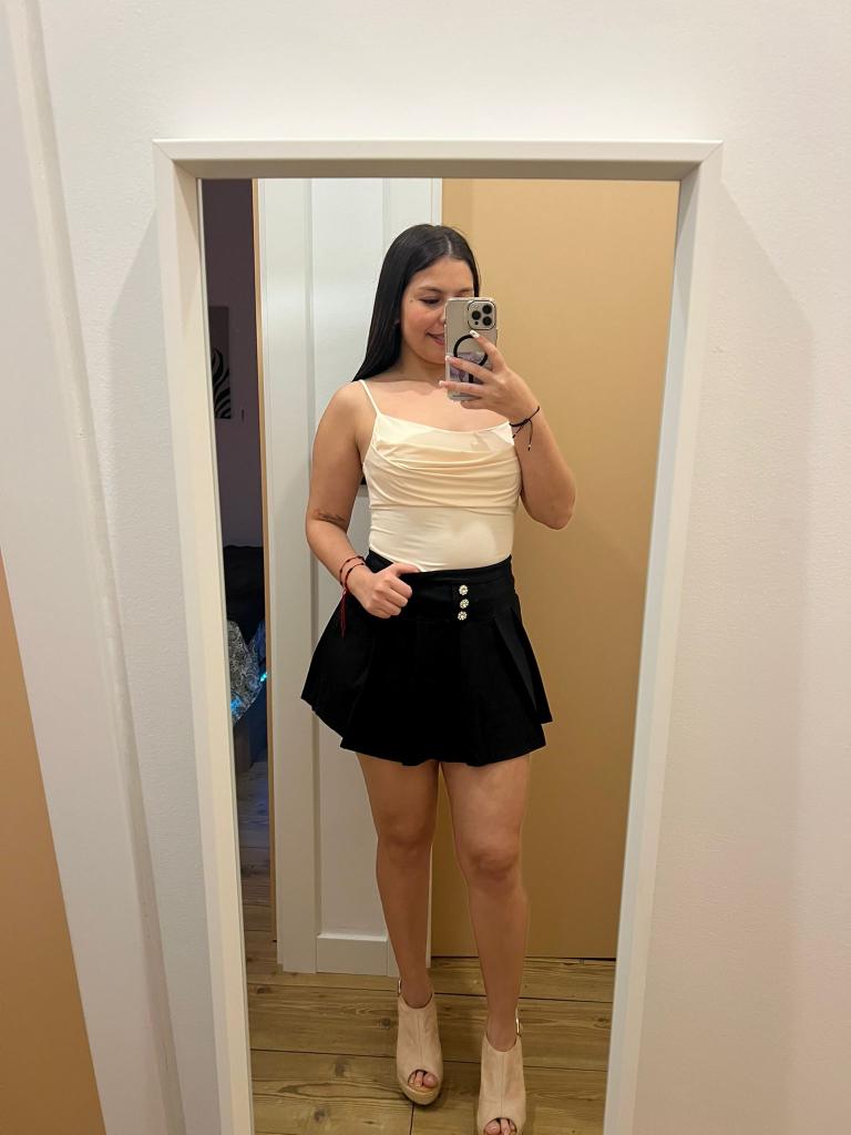 Chica busca chico en Asturias: 