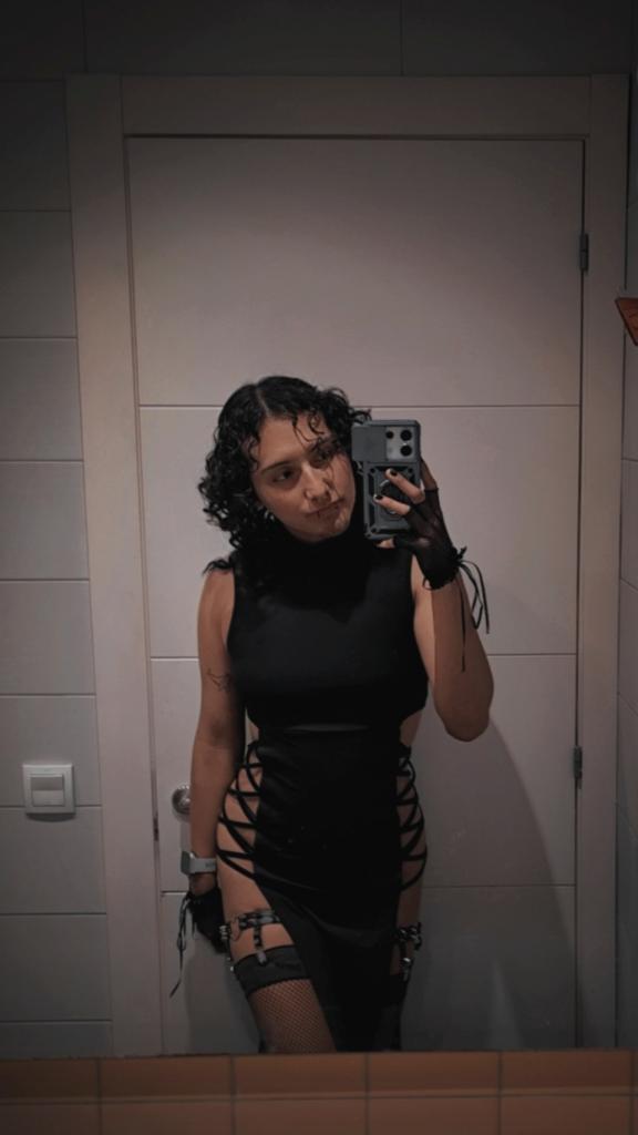 Chica busca chico en Barcelona: 