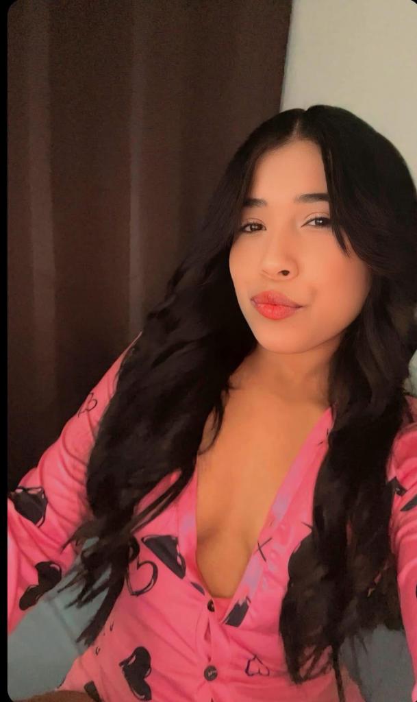 613730019: Chica busca chico en Sevilla